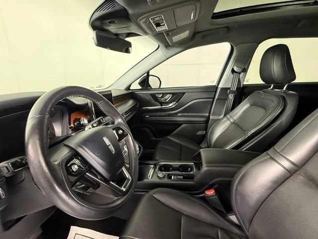 Used 2022 Lincoln Corsair Reserve w/ Elements Package FWD image 18