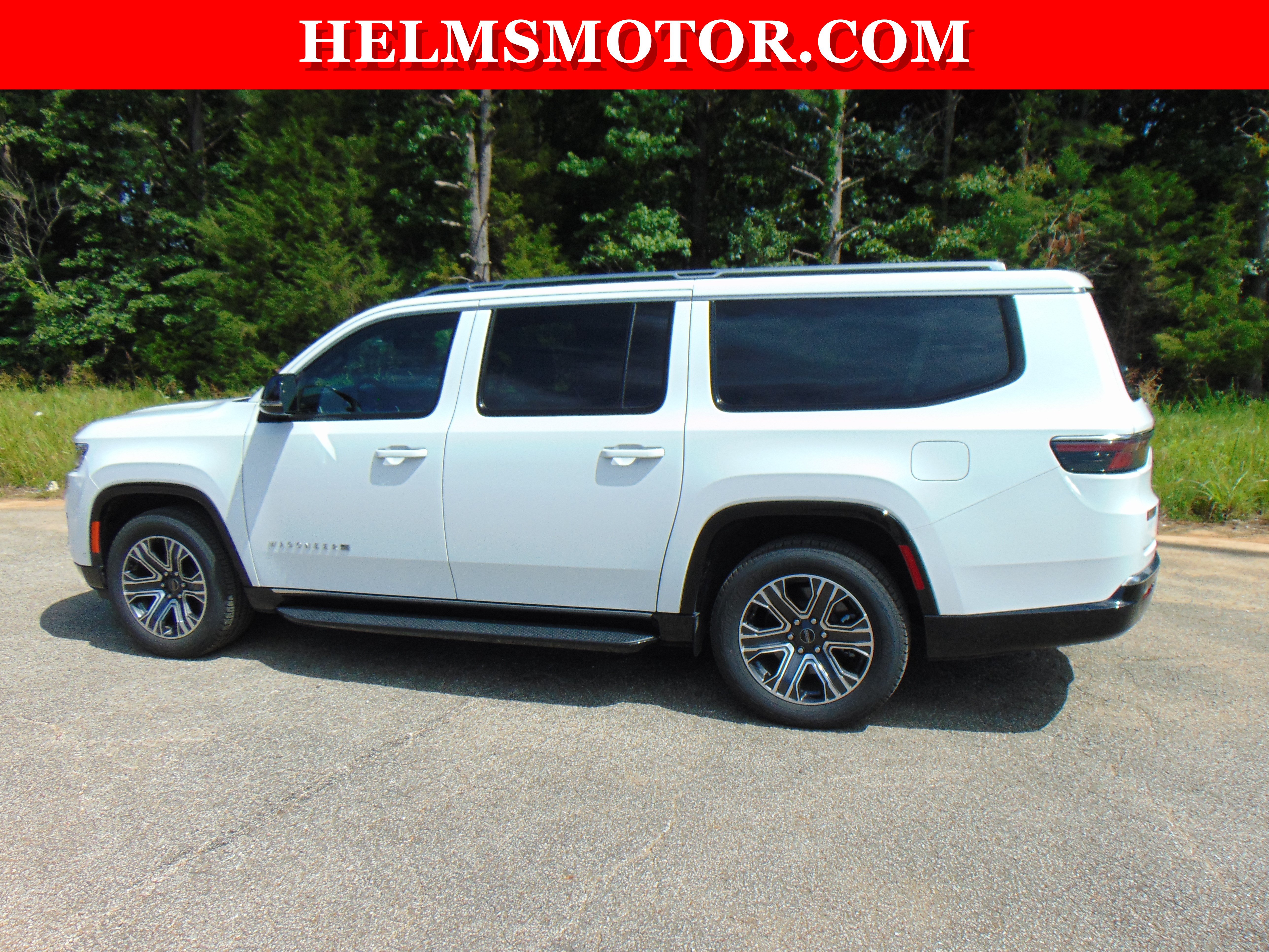 Certified 2025 Jeep Wagoneer L 4WD image 9