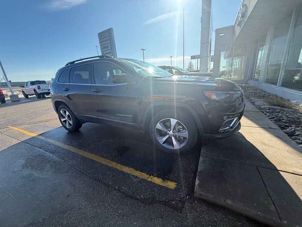 Used 2022 Jeep Cherokee Limited image 4