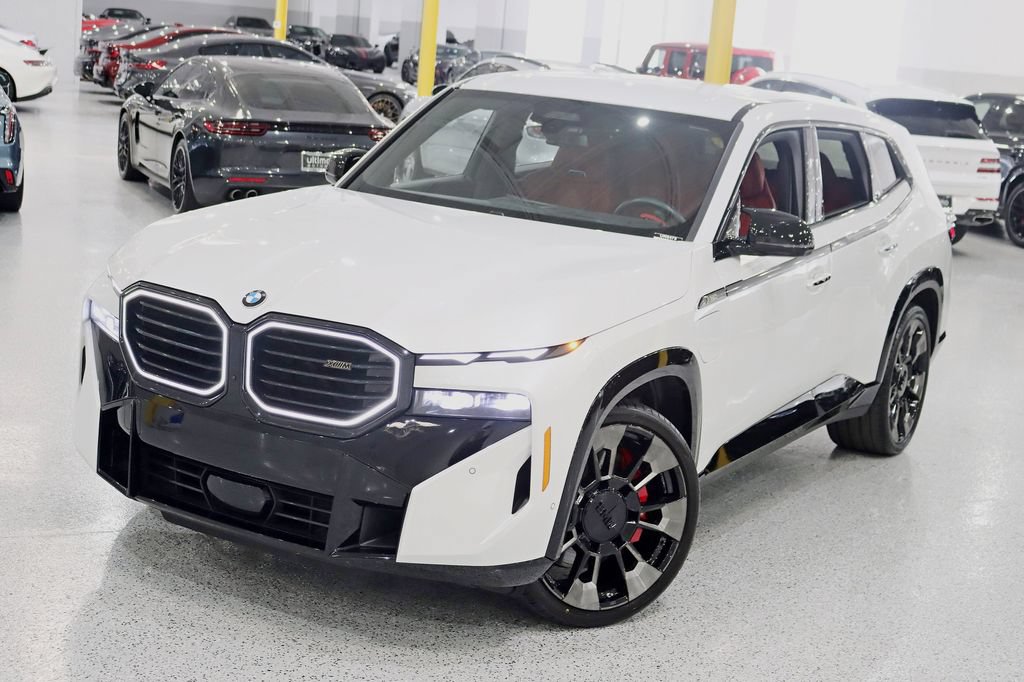Used 2023 BMW XM w/ M Driver's Package AWD/4WD image 5