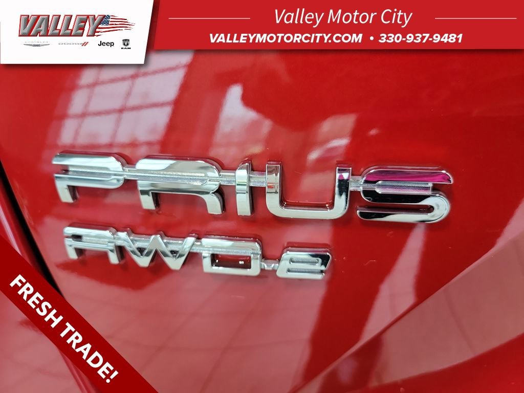 Used 2022 Toyota Prius LE image 9