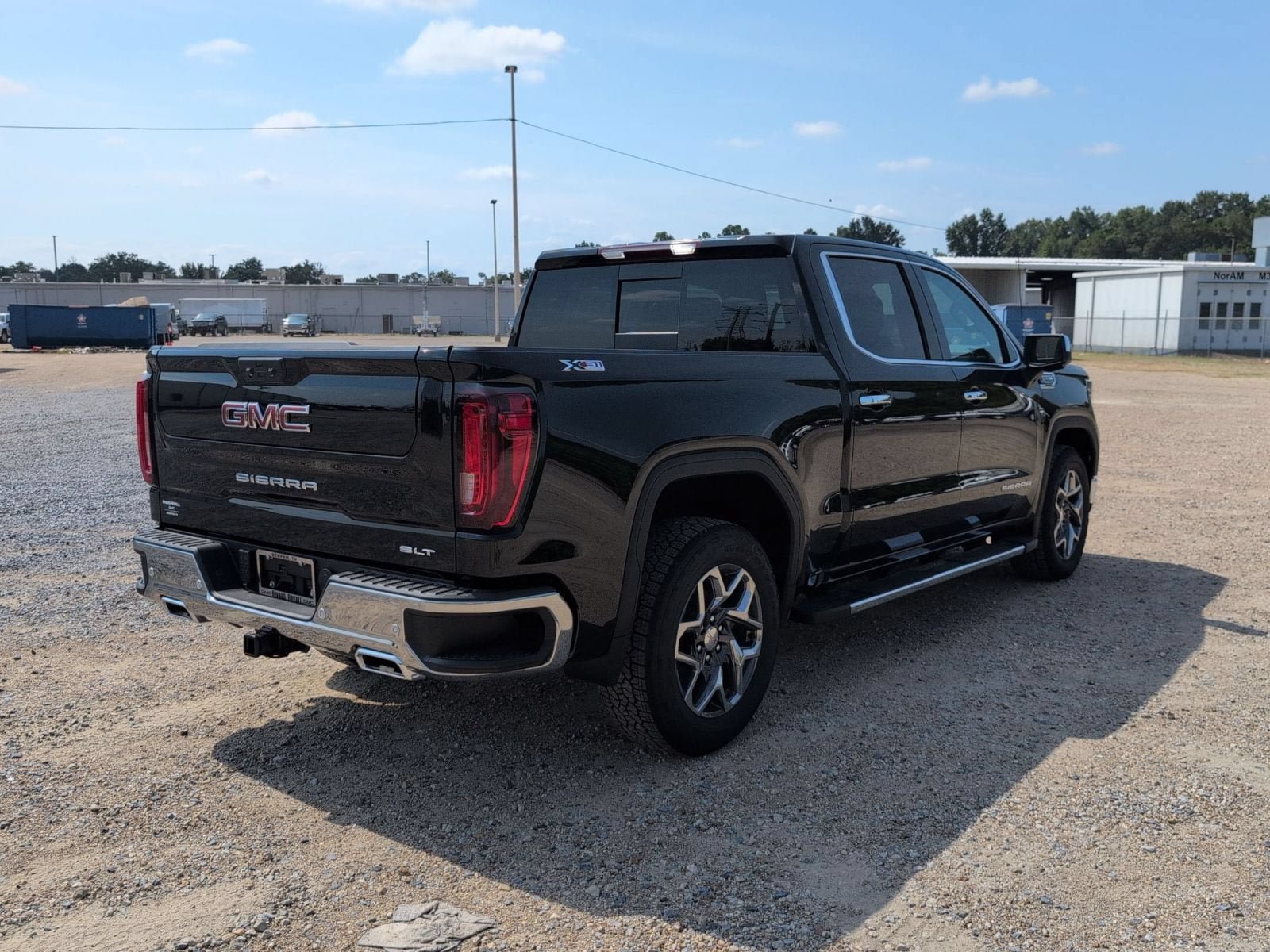 New 2026 GMC Sierra 1500 SLT w/ SLT Premium Plus Package AWD/4WD image 6