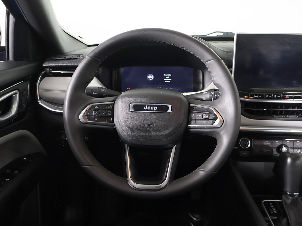 Used 2023 Jeep Compass Limited w/ Elite Group AWD/4WD image 39