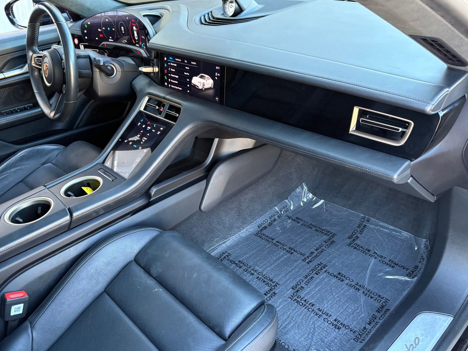 Used 2020 Porsche Taycan Turbo image 39