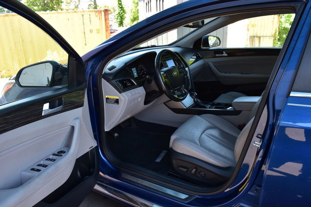 Used 2015 Hyundai Sonata Limited FWD image 16