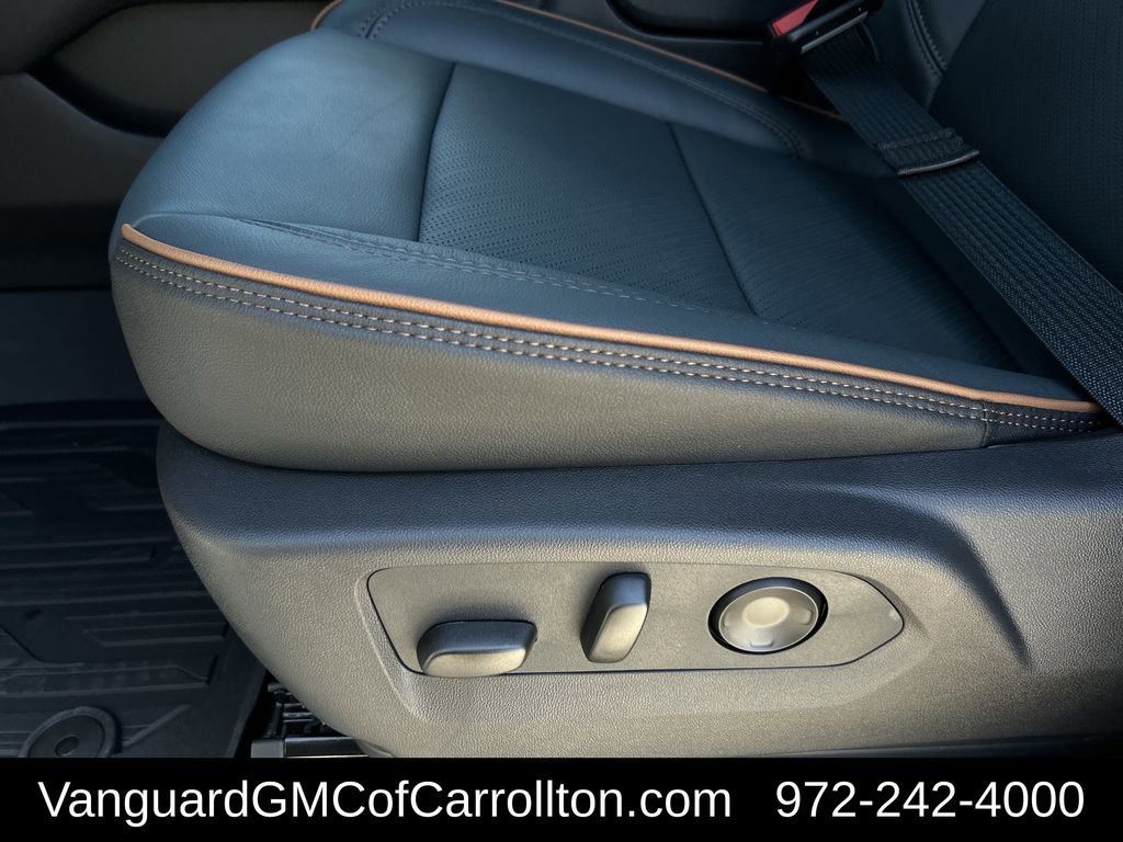 New 2026 GMC Yukon XL AT4 image 23