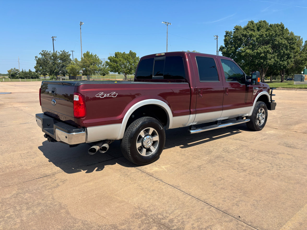 Used 2010 Ford F250 Lariat image 32