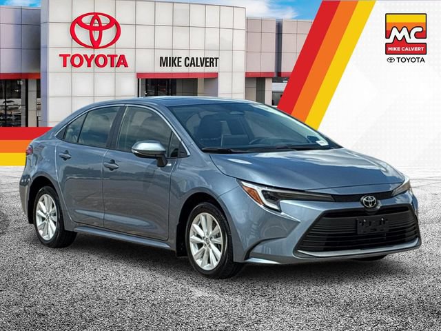 Certified 2026 Toyota Corolla XLE FWD image 7