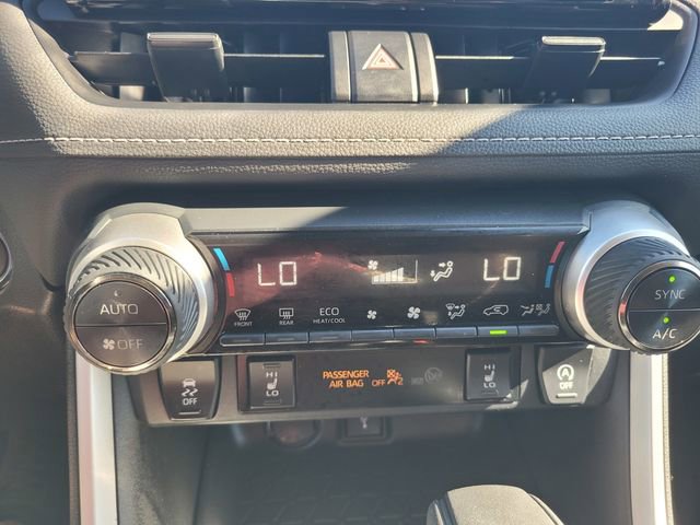 Used 2022 Toyota RAV4 XLE image 24