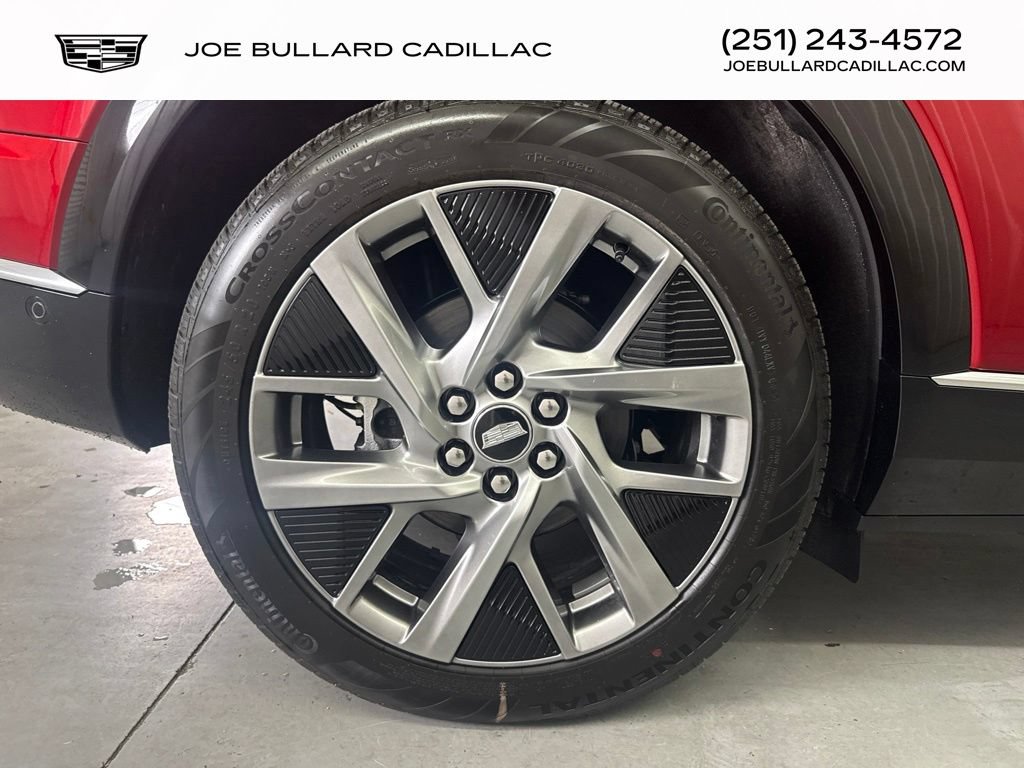 New 2026 Cadillac Optiq Luxury 1 w/ LPO, Floor Liner Package RWD image 25