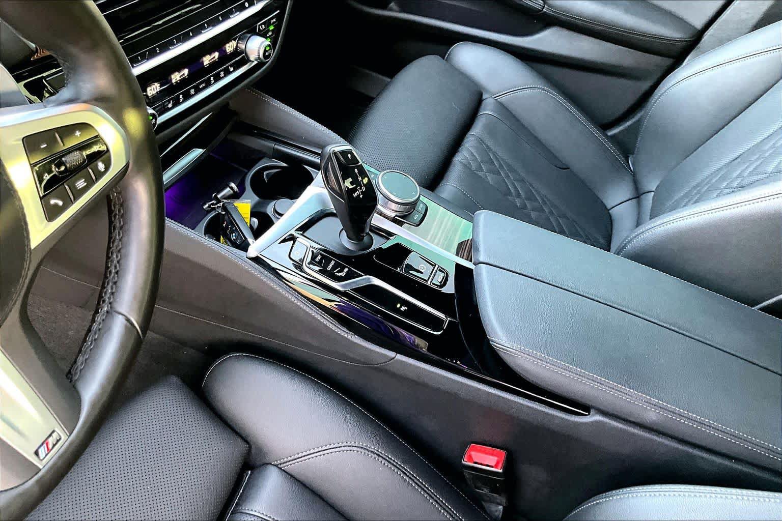 Used 2022 BMW 540i w/ M Sport Package RWD image 16