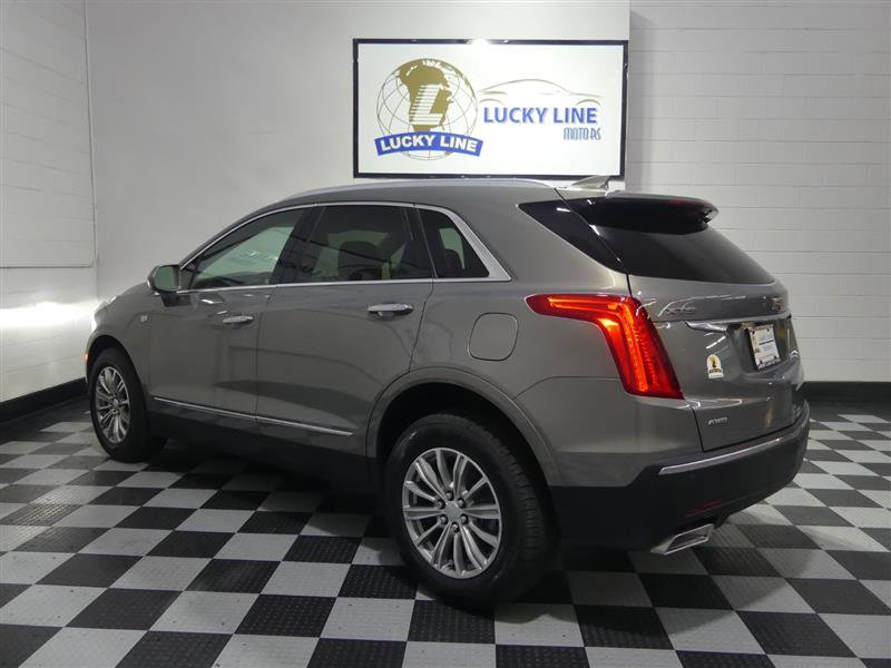Used 2018 Cadillac XT5 Luxury w/ Driver Awareness Package image 11