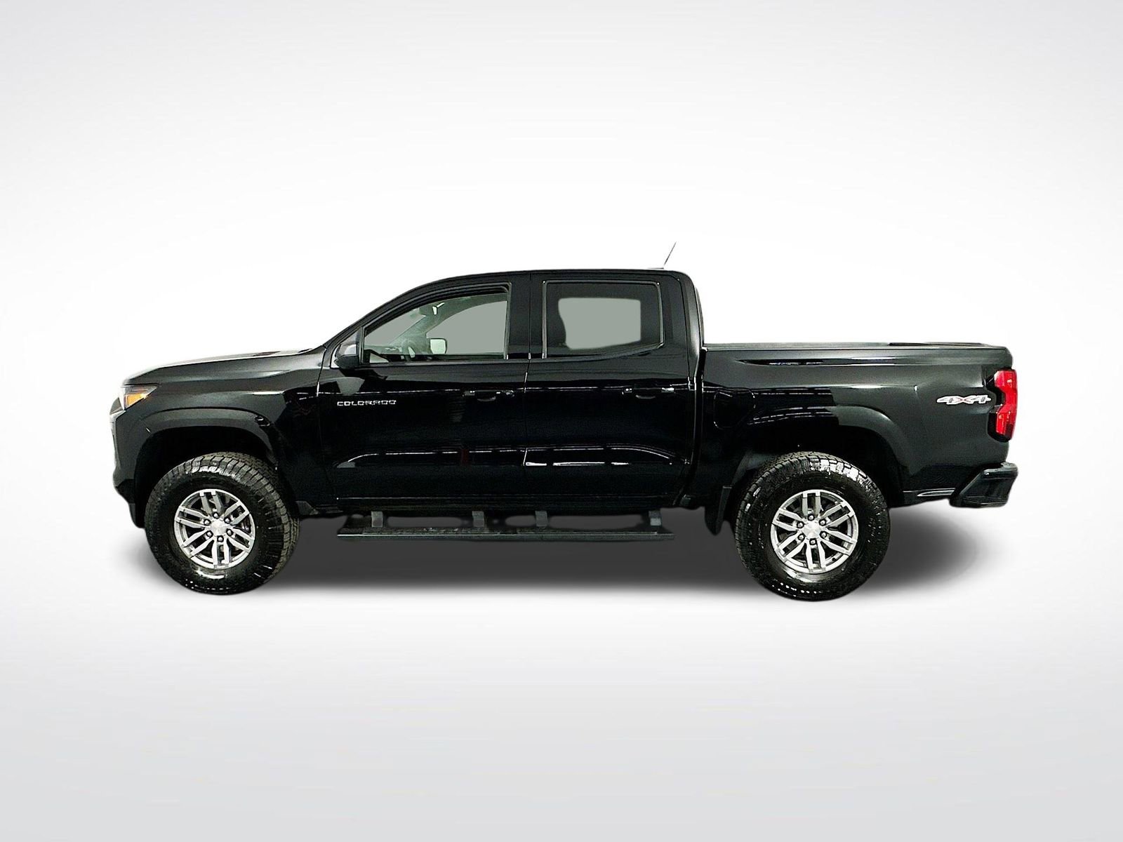 Used 2025 Chevrolet Colorado LT image 5