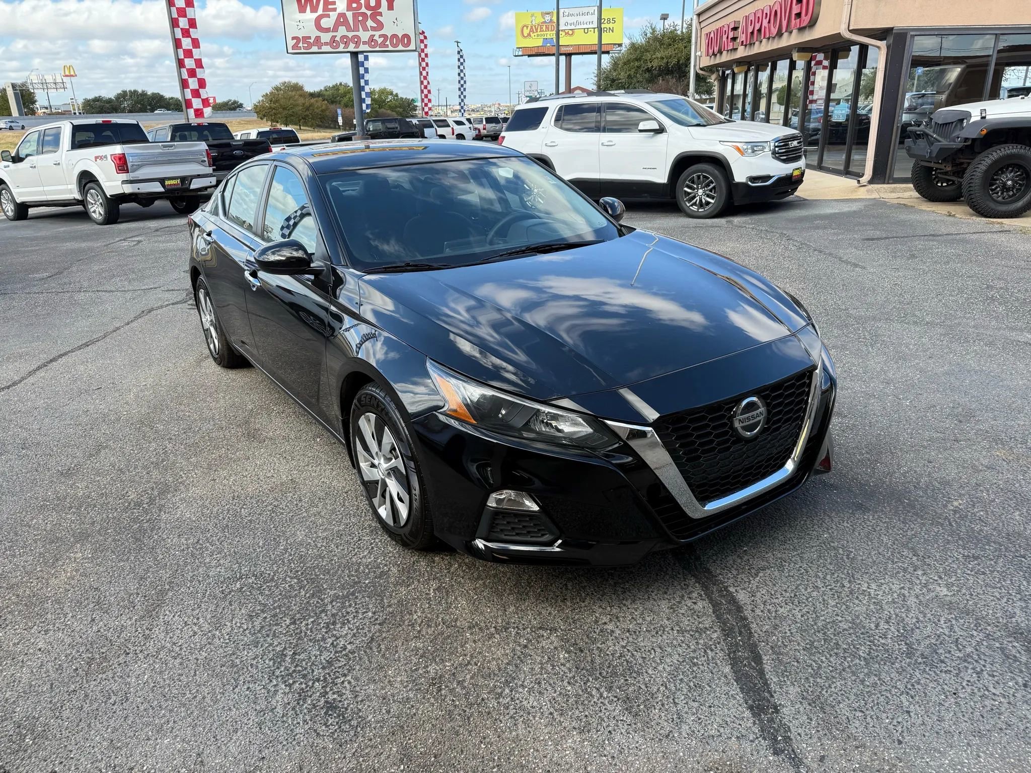 Used 2022 Nissan Altima 2.5 S FWD image 3