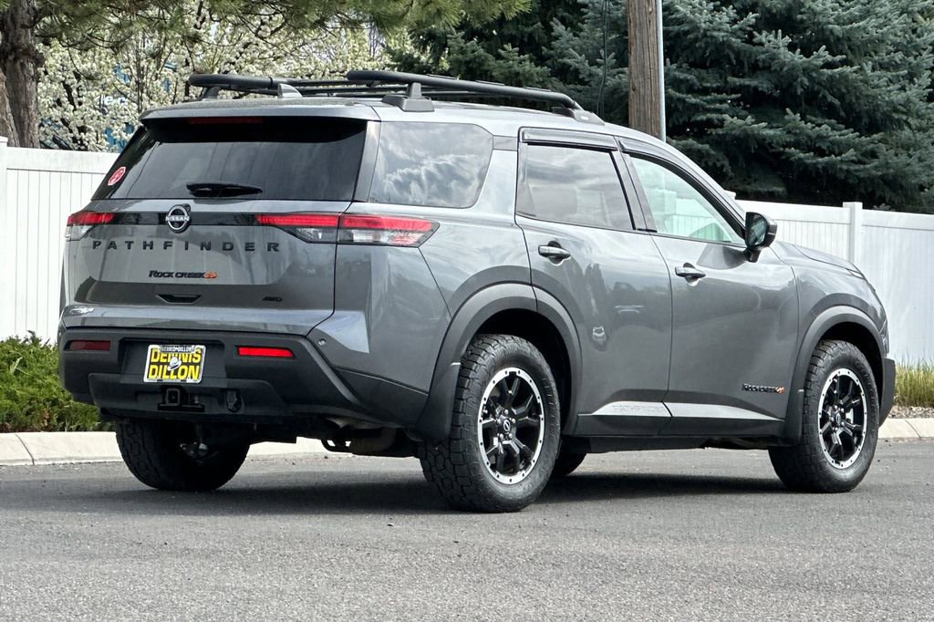 Used 2025 Nissan Pathfinder Rock Creek image 4