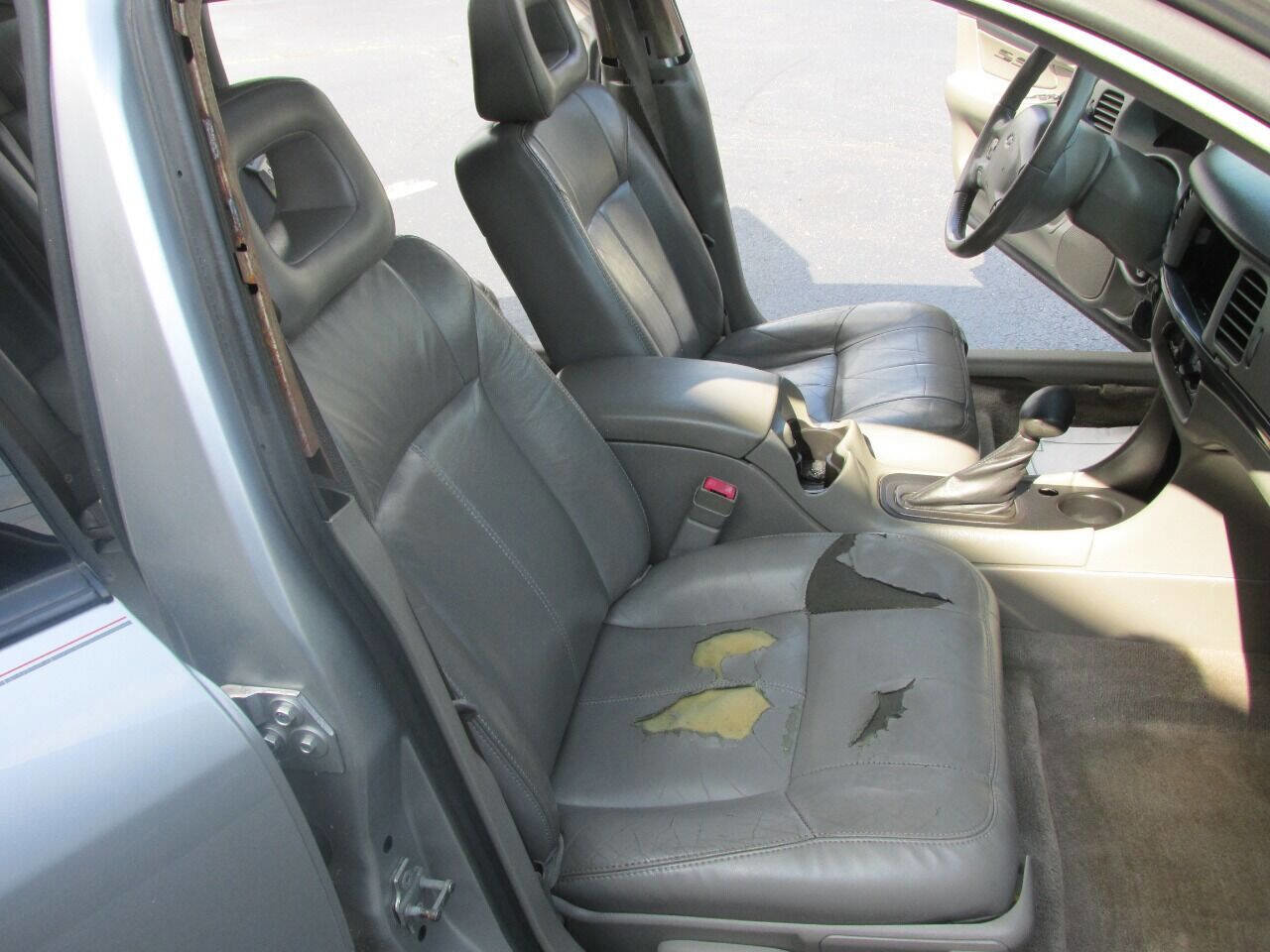 Used 2005 Chevrolet Impala SS w/ Sun And Sound Package image 14