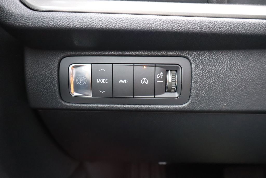 New 2026 Chevrolet Traverse LT w/ Midnight/Sport Edition image 17