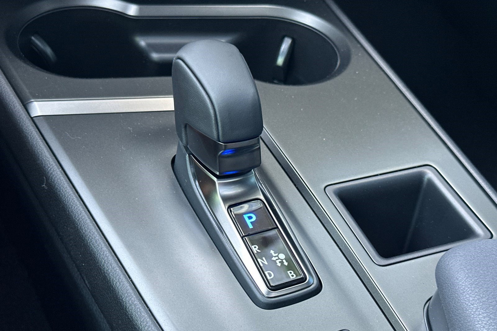 New 2026 Lexus UX 300h FWD image 19