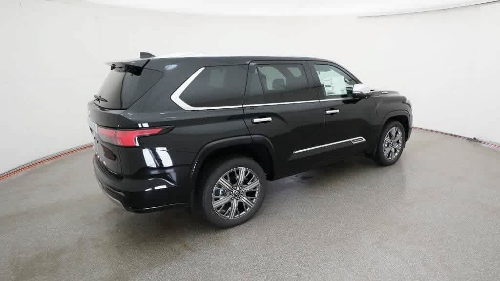 Used 2026 Toyota Sequoia Capstone AWD/4WD image 8