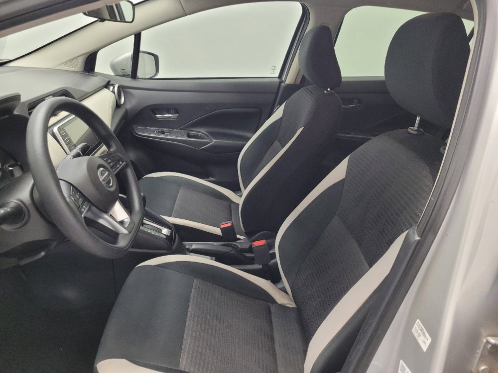 Used 2020 Nissan Versa SV image 17