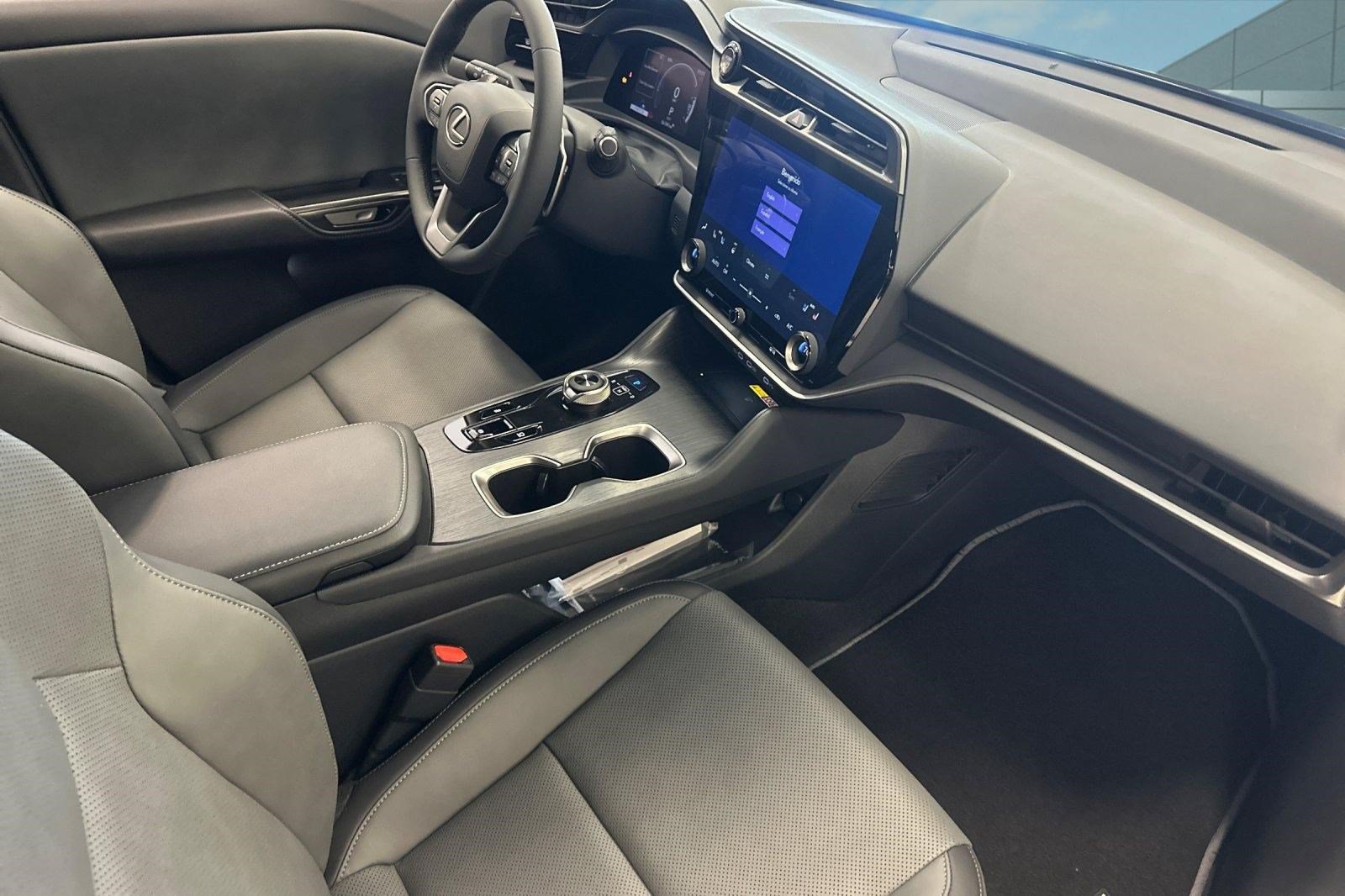 New 2026 Lexus RZ 350e 2WD image 27