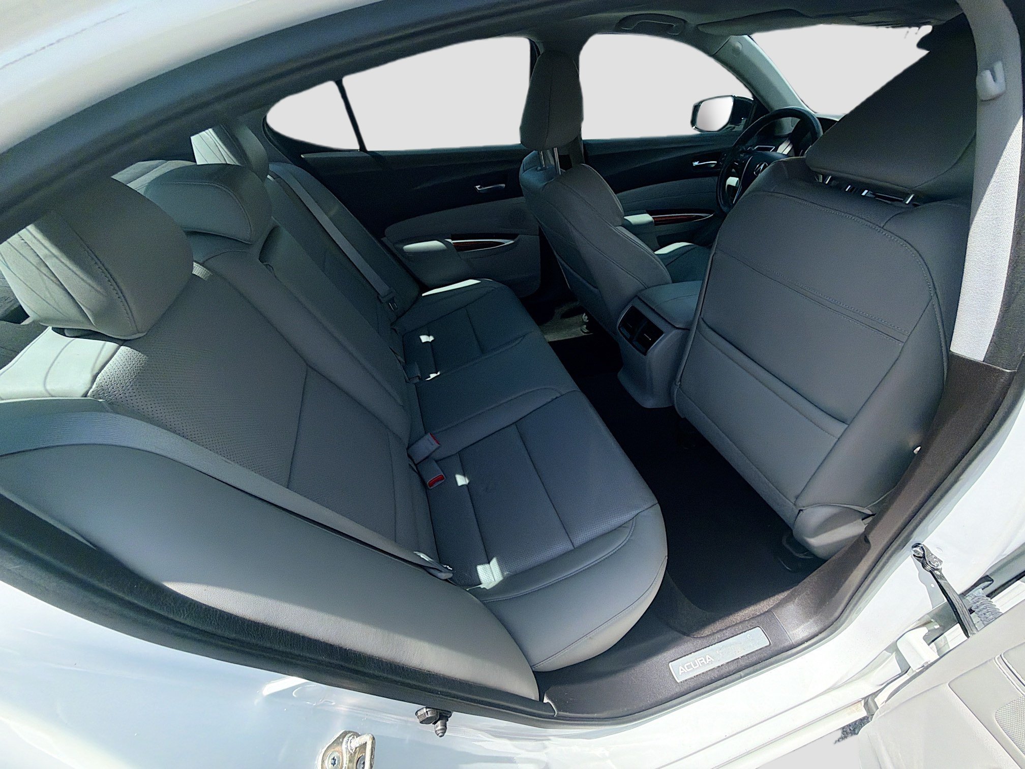 Used 2015 Acura TLX V6 w/ Technology Package FWD image 27