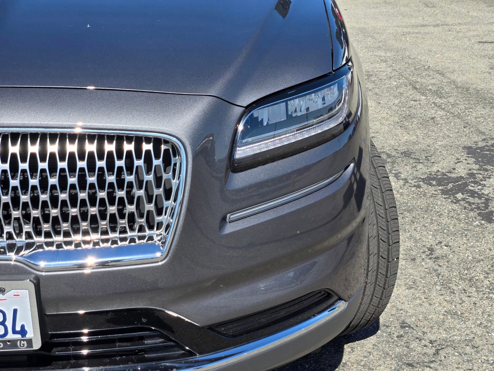 Certified 2022 Lincoln Nautilus FWD w/ Premium Package image 11