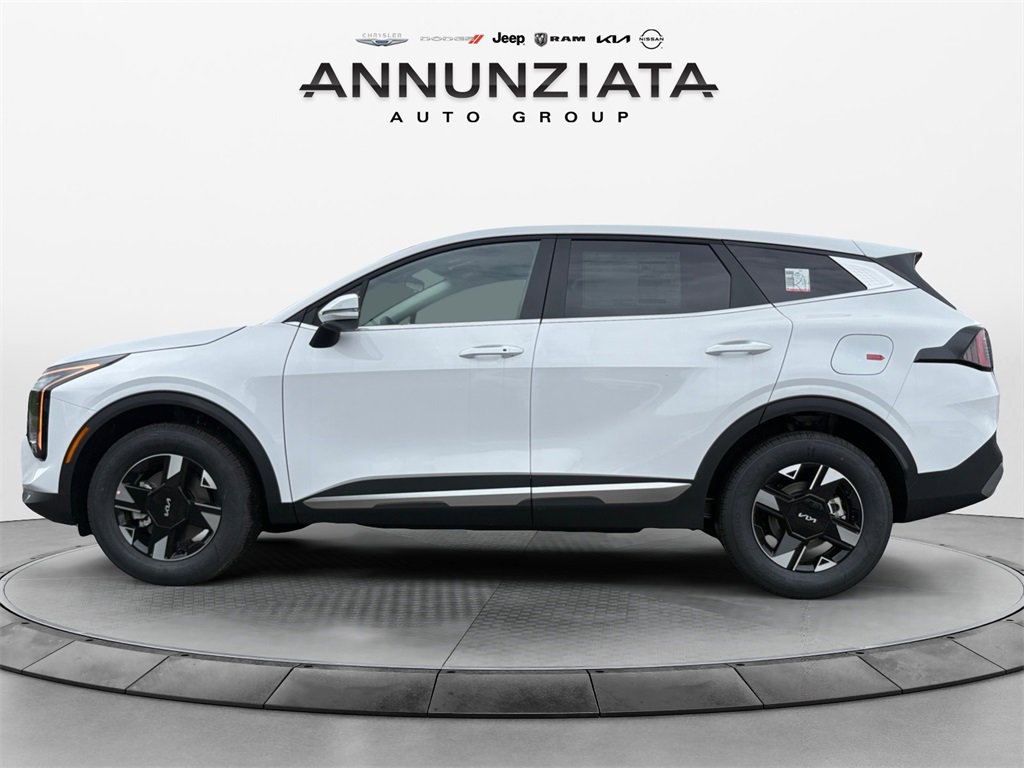 New 2026 Kia Sportage LX w/ LX Convenience Package image 2