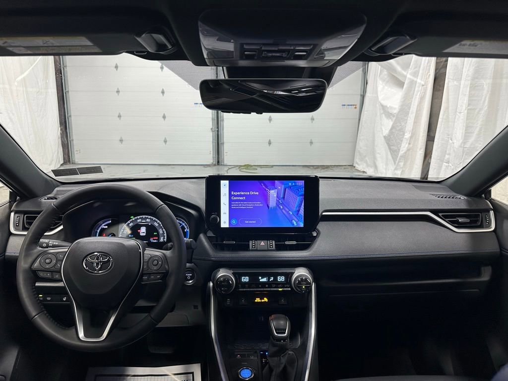 Used 2025 Toyota RAV4 XSE w/ Weather Package AWD/4WD image 43