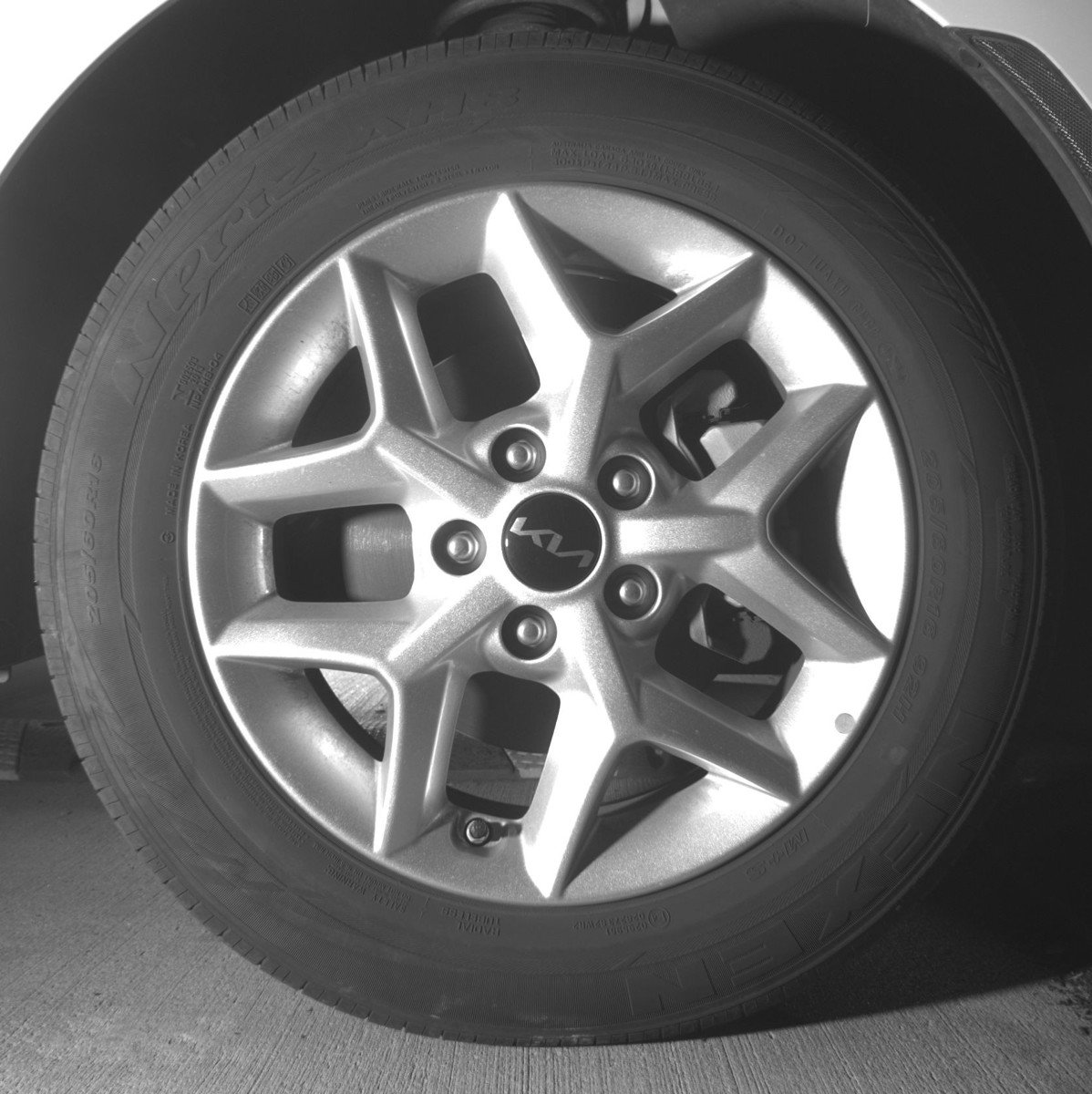 Used 2025 Kia Soul LX w/ LX Technology Package image 12