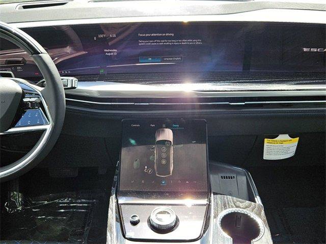 New 2025 Cadillac Escalade IQ Luxury 1 w/ LPO, Radiant Package image 17