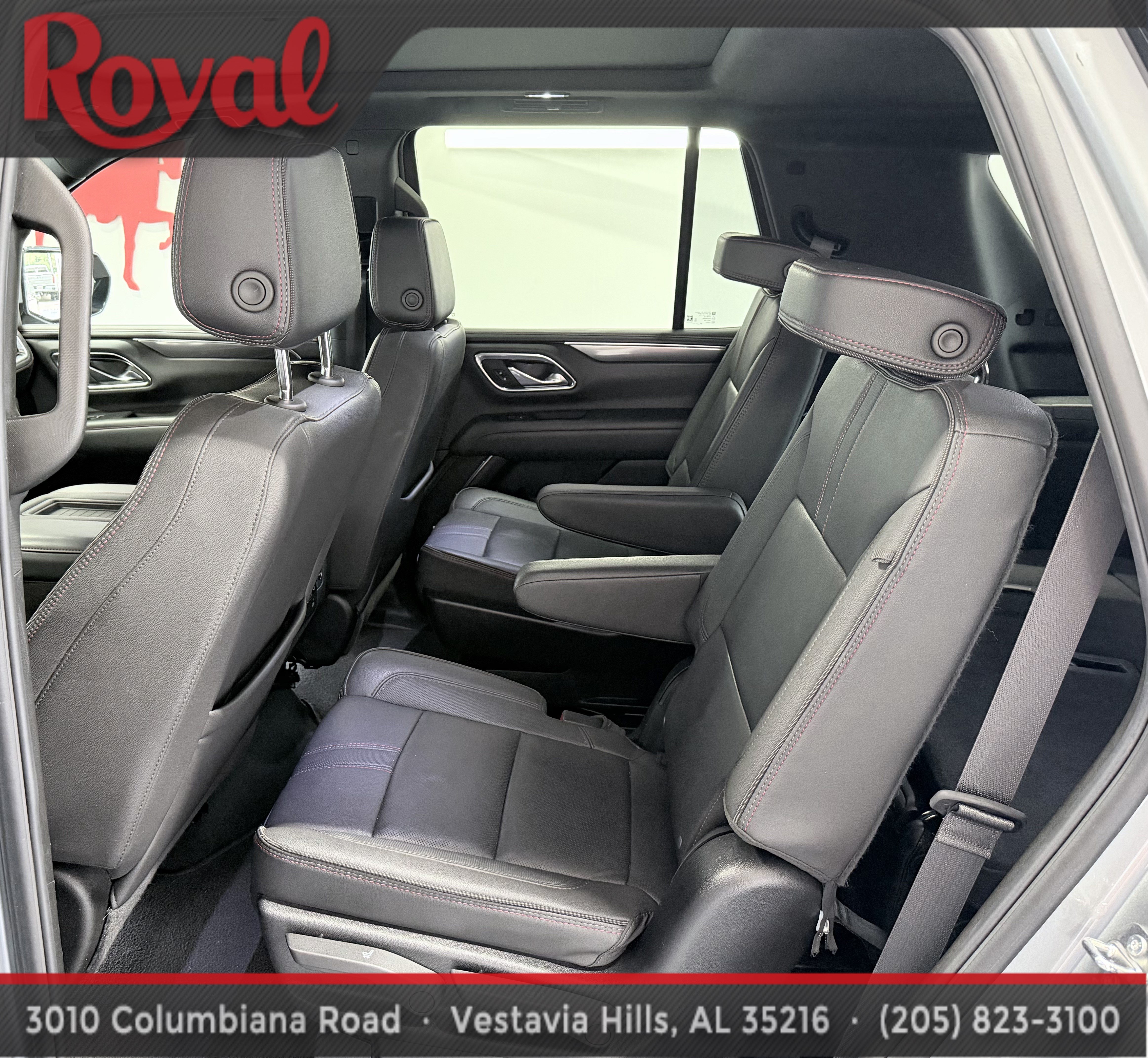 Used 2024 Chevrolet Tahoe RST w/ Luxury Package RWD image 15
