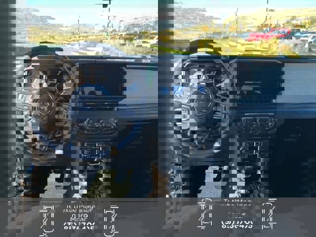 New 2025 Jeep Gladiator Sport image 17