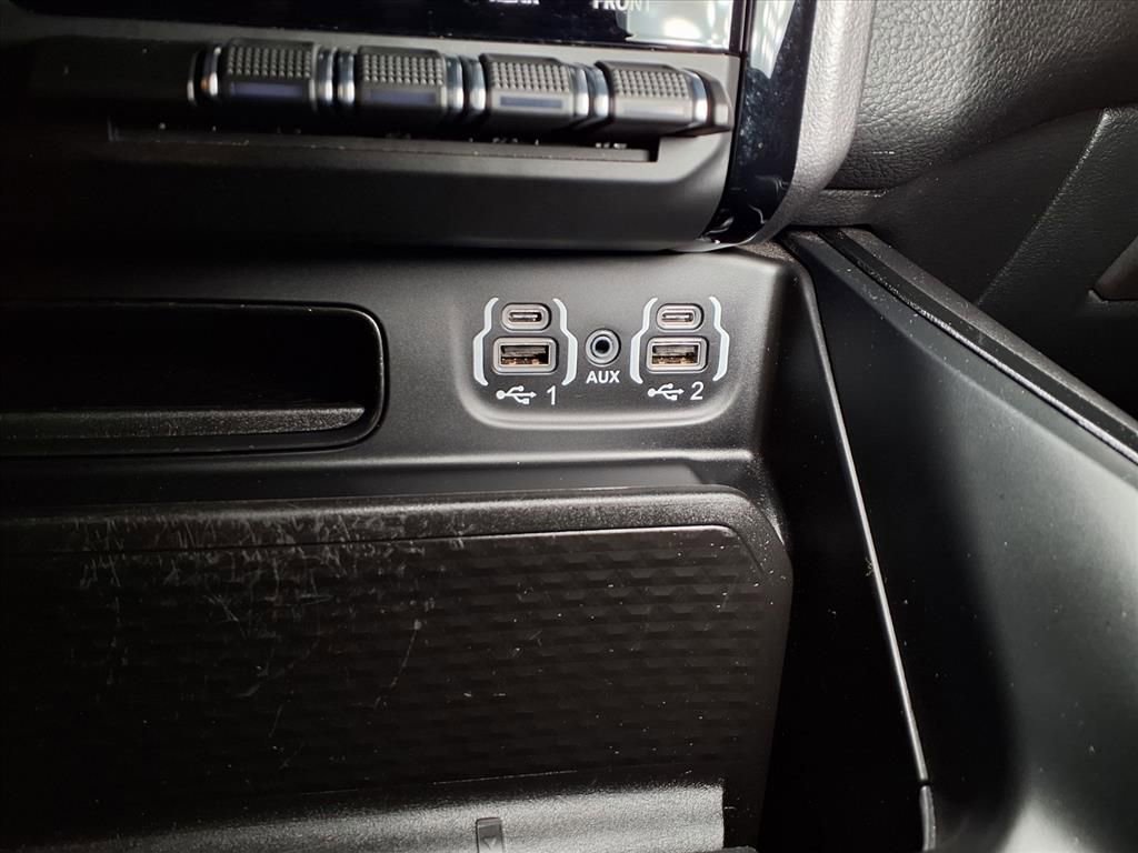 Used 2023 RAM 1500 Laramie image 5