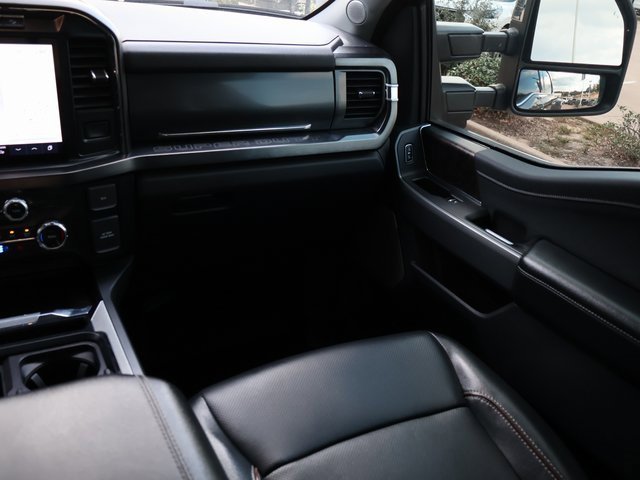 Used 2024 Ford F350 Lariat w/ Lariat Ultimate Package image 13