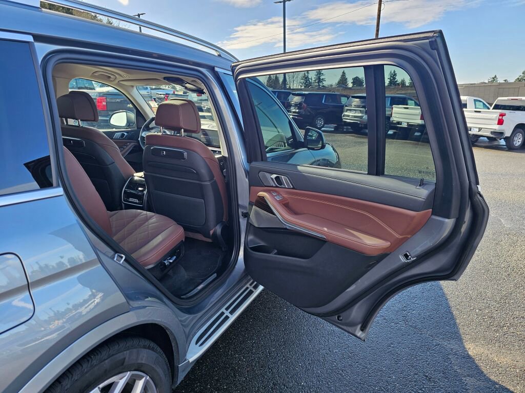 Used 2026 BMW X7 xDrive40i image 26