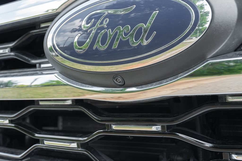 Used 2024 Ford Expedition Max Limited AWD/4WD image 4