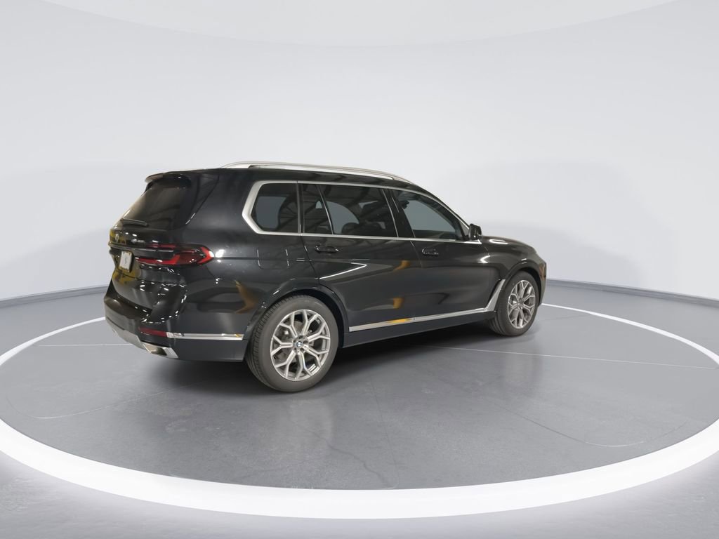 Used 2026 BMW X7 xDrive40i image 8