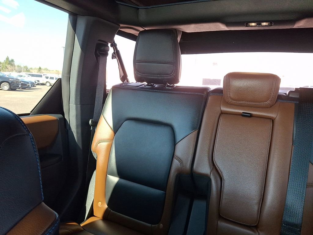Used 2024 Ford Bronco Outer Banks image 19