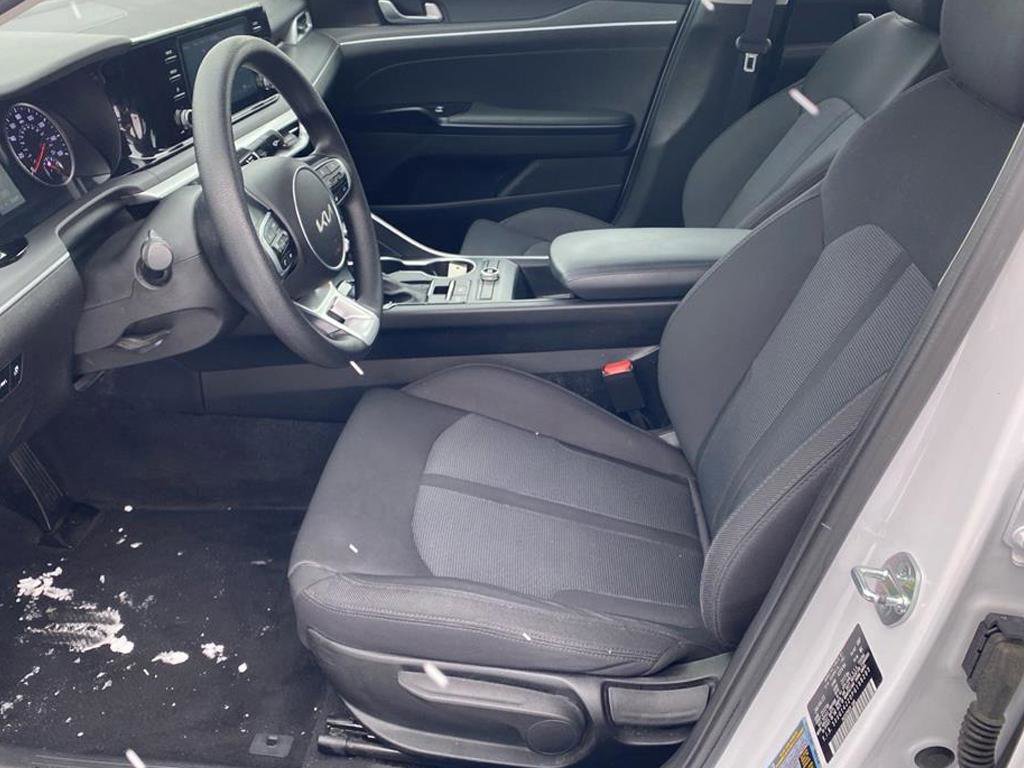 Used 2023 Kia K5 LXS image 6