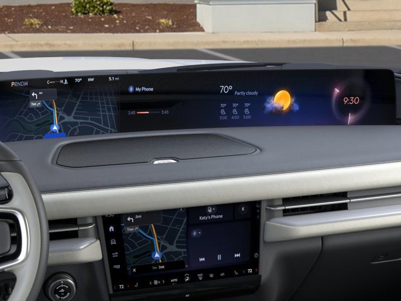 New 2026 Lincoln Navigator L Reserve AWD/4WD image 14