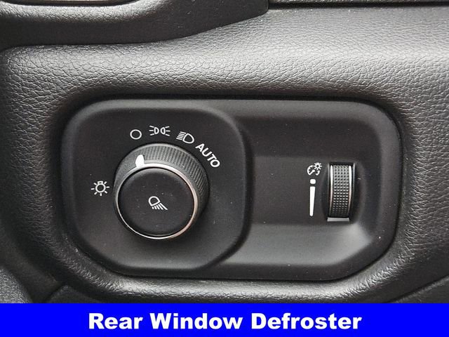 Used 2024 RAM 2500 Tradesman w/ Chrome Appearance Group image 19