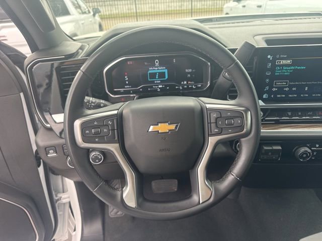 Used 2024 Chevrolet Silverado 3500 LT AWD/4WD image 11