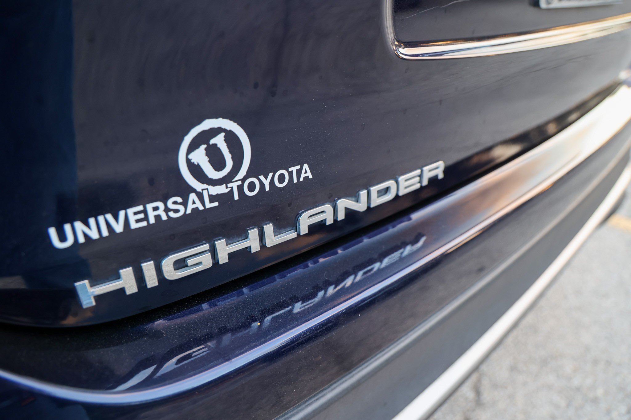 Used 2022 Toyota Highlander XSE FWD image 10