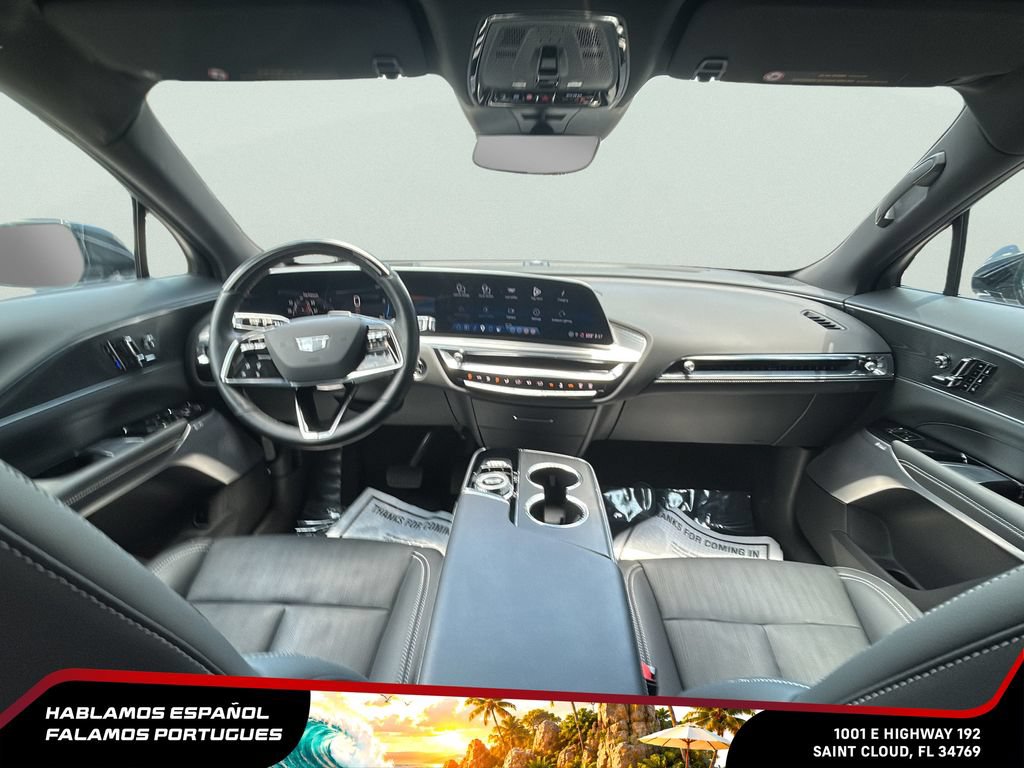 Certified 2025 Cadillac Lyriq Luxury w/ LPO, Floor Liner Package AWD/4WD image 26