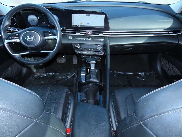 Used 2024 Hyundai Elantra Limited image 25