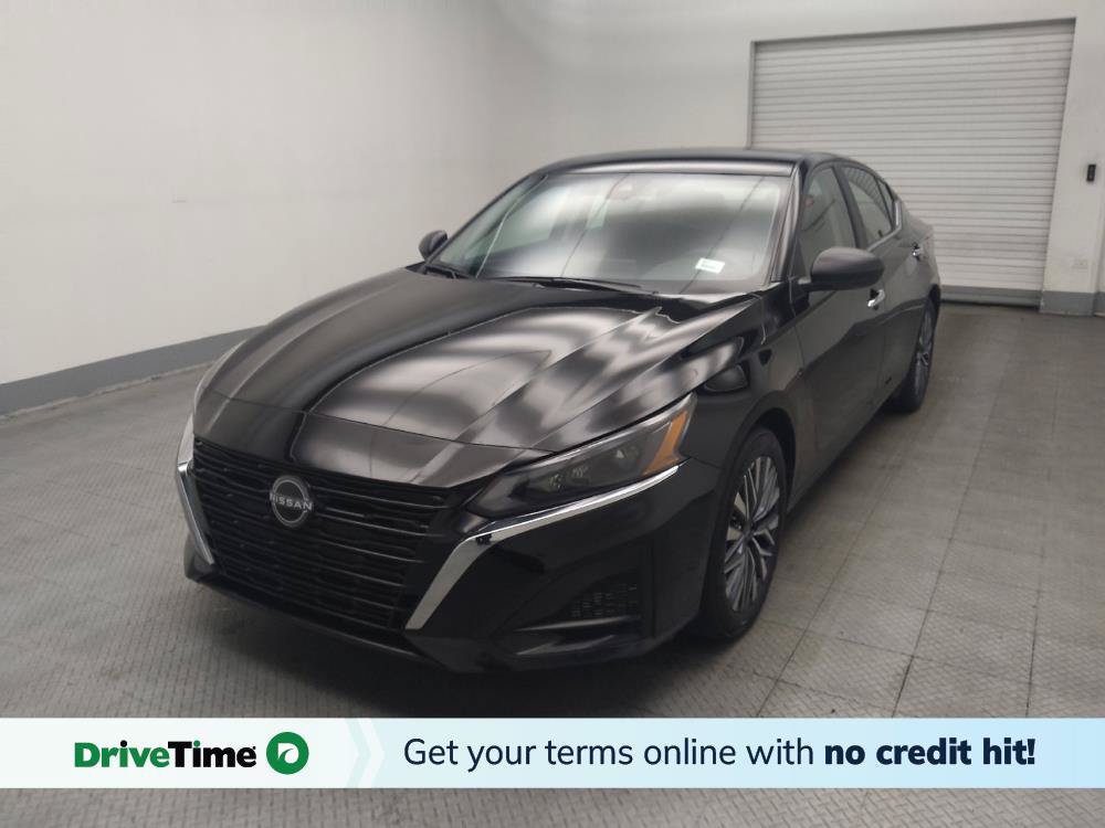 Used 2025 Nissan Altima 2.5 SV FWD image 1