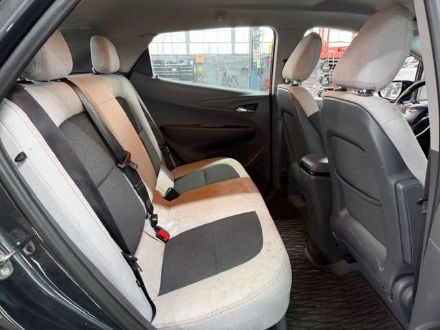 Used 2017 Chevrolet Bolt LT image 9