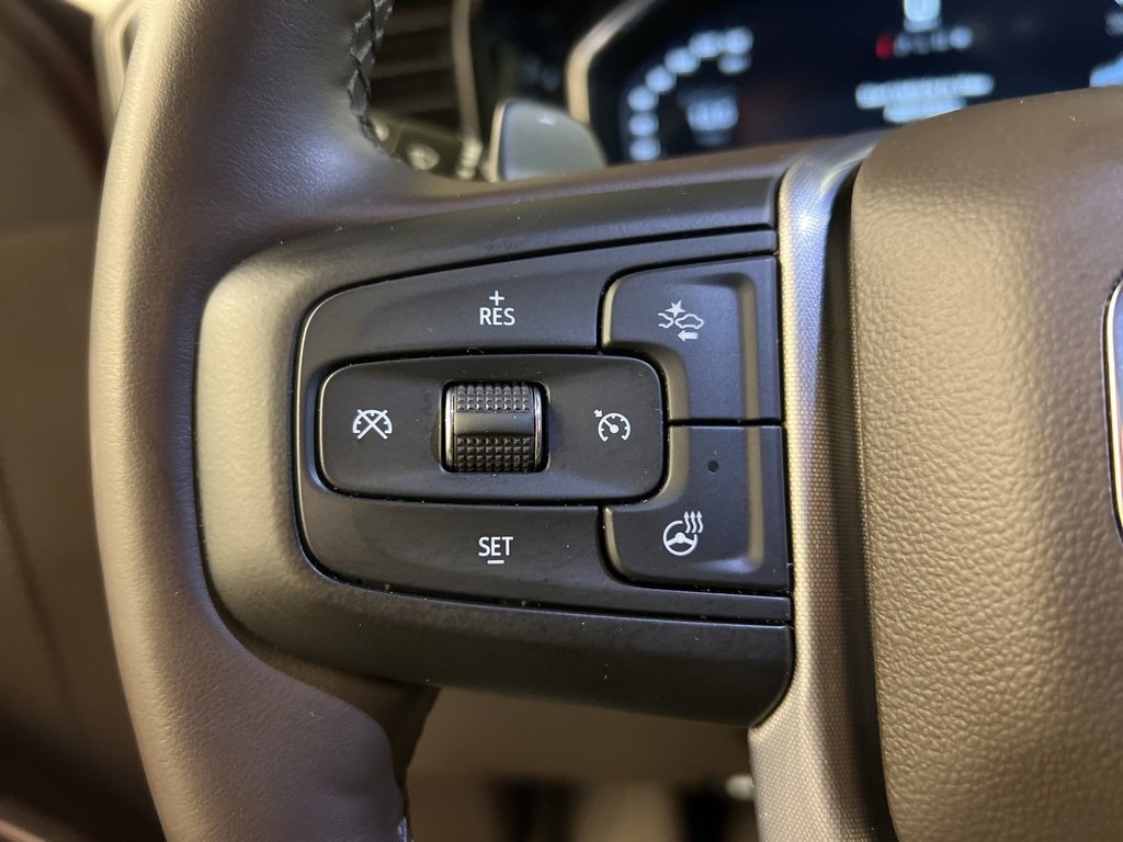 Used 2023 GMC Sierra 1500 SLT image 15