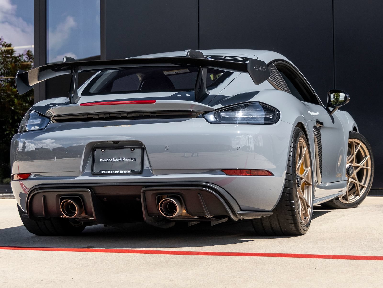 Certified 2024 Porsche 718 Cayman GT4 RS RWD image 11
